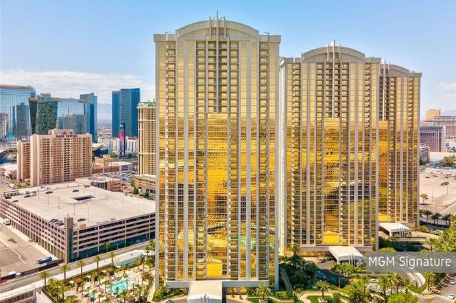 The Signature at MGM Grand high-rise in Las Vegas