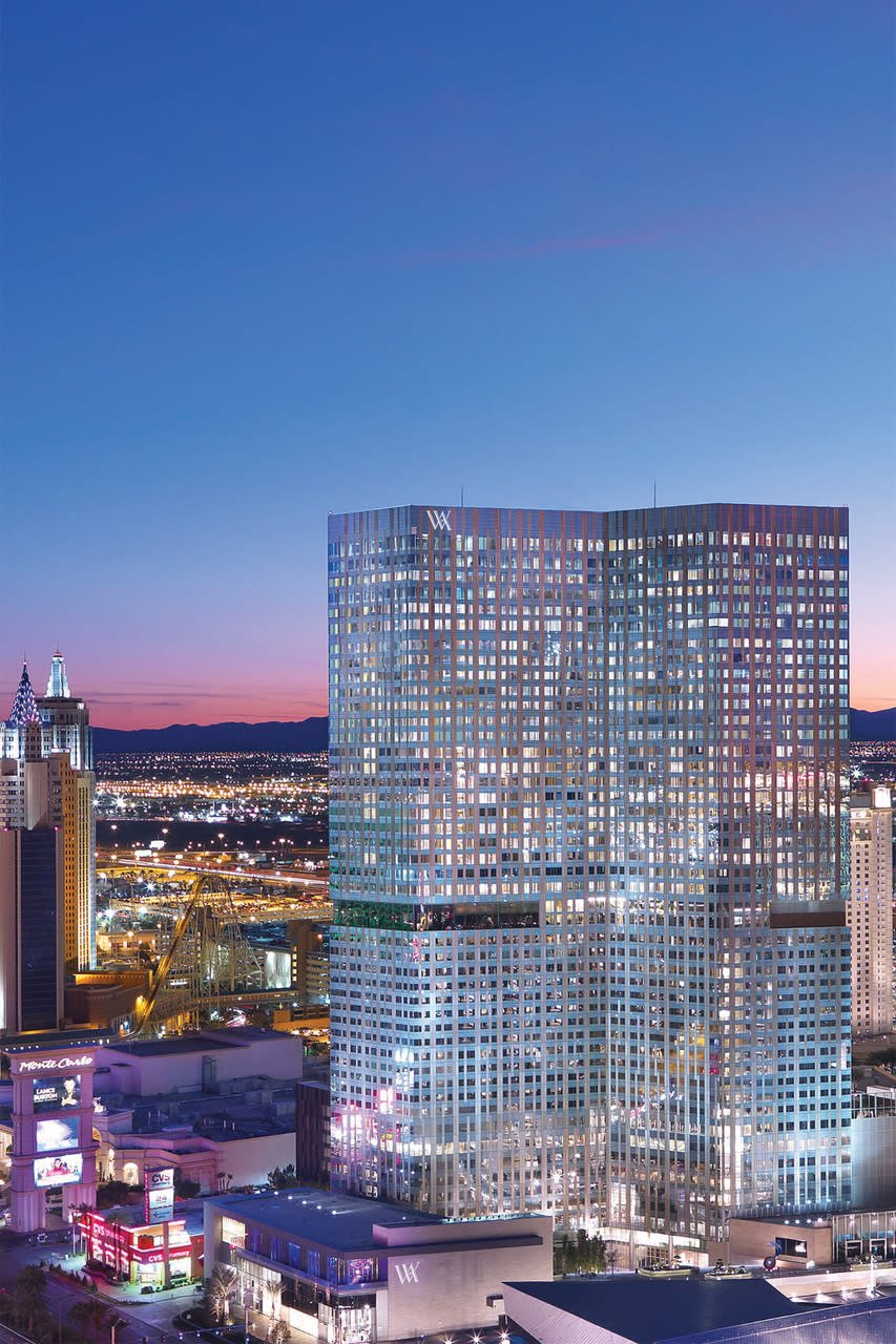 Waldorf Astoria Residences high-rise in Las Vegas